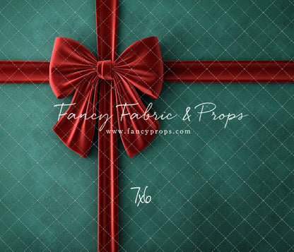 Holly & Velvet - With Sweep Option