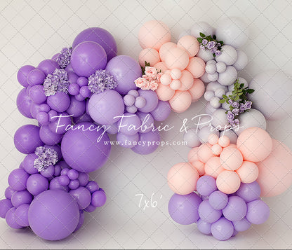 Jazzy Lilac Balloon Arch