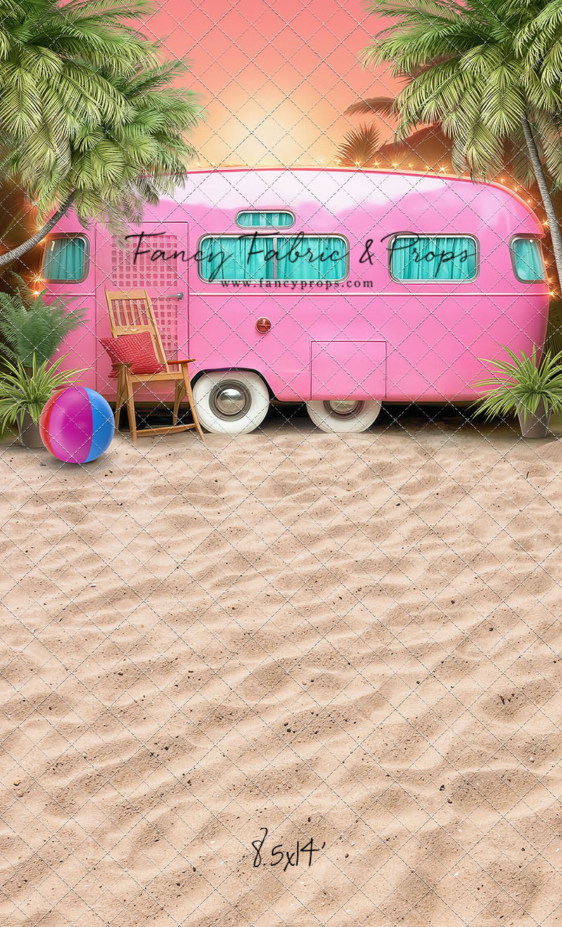 Barbie's Glamper Getaway - Sand Floor - With Sweep Option