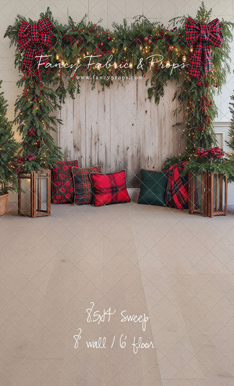 Classic Christmas Garland Wall - With Sweep Option