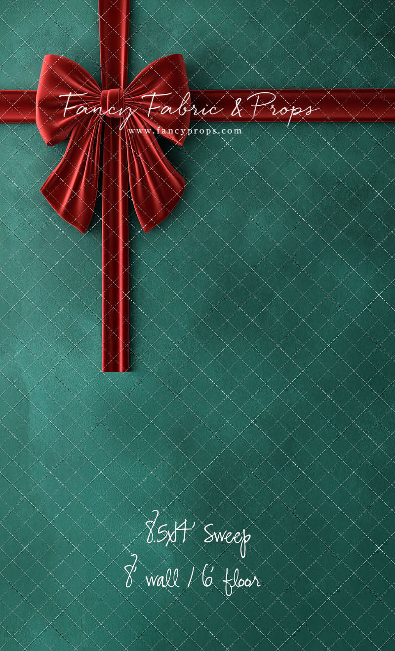 Holly & Velvet - With Sweep Option