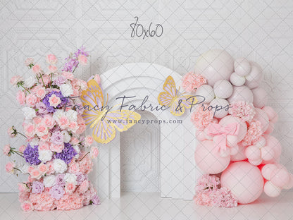 Elegant Blooming Arch