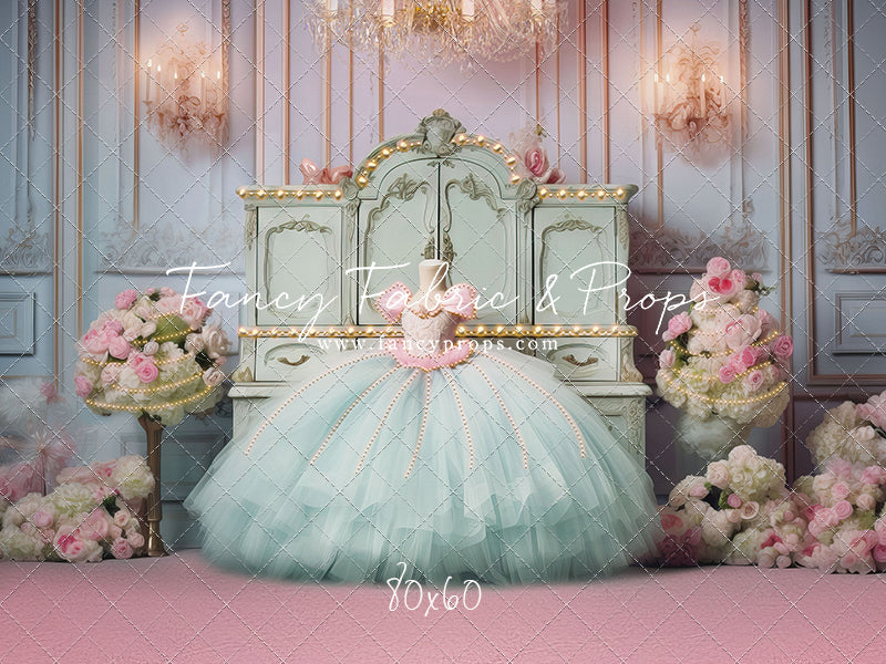 Miss Charlotte - Pink Carpet - With Sweep Option