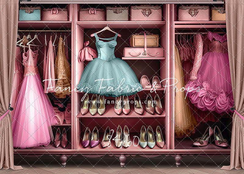 Barbie's Fabulous Wardrobe - Blue Dress Option - With Sweep Option