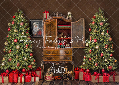 Cabinet of Yuletide Wonder