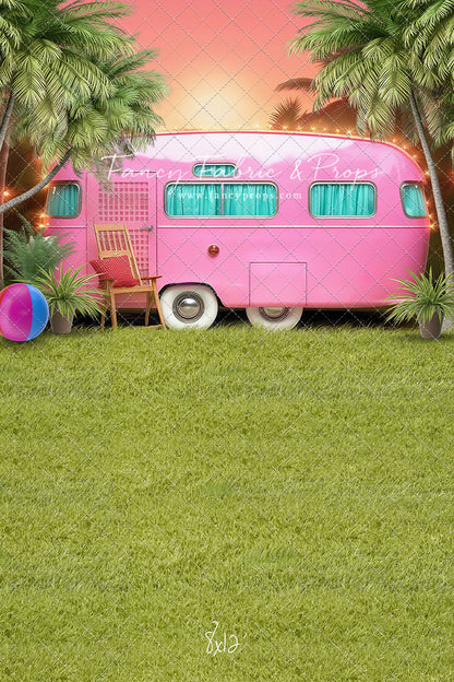 Barbie's Glamper Getaway - Grass Floor - With Sweep Option