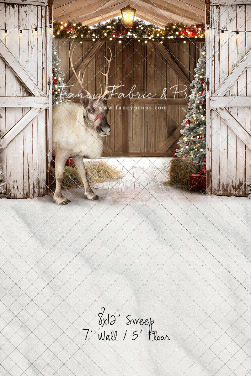 St Nick's Stable - WITH Reindeer - With Sweep Option