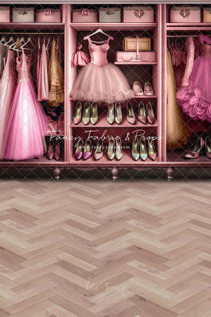 Barbie's Fabulous Wardrobe - Pink Dress Option - With Sweep Option