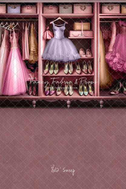 Barbie's Fabulous Wardrobe - Purple Dress Option - With Sweep Option