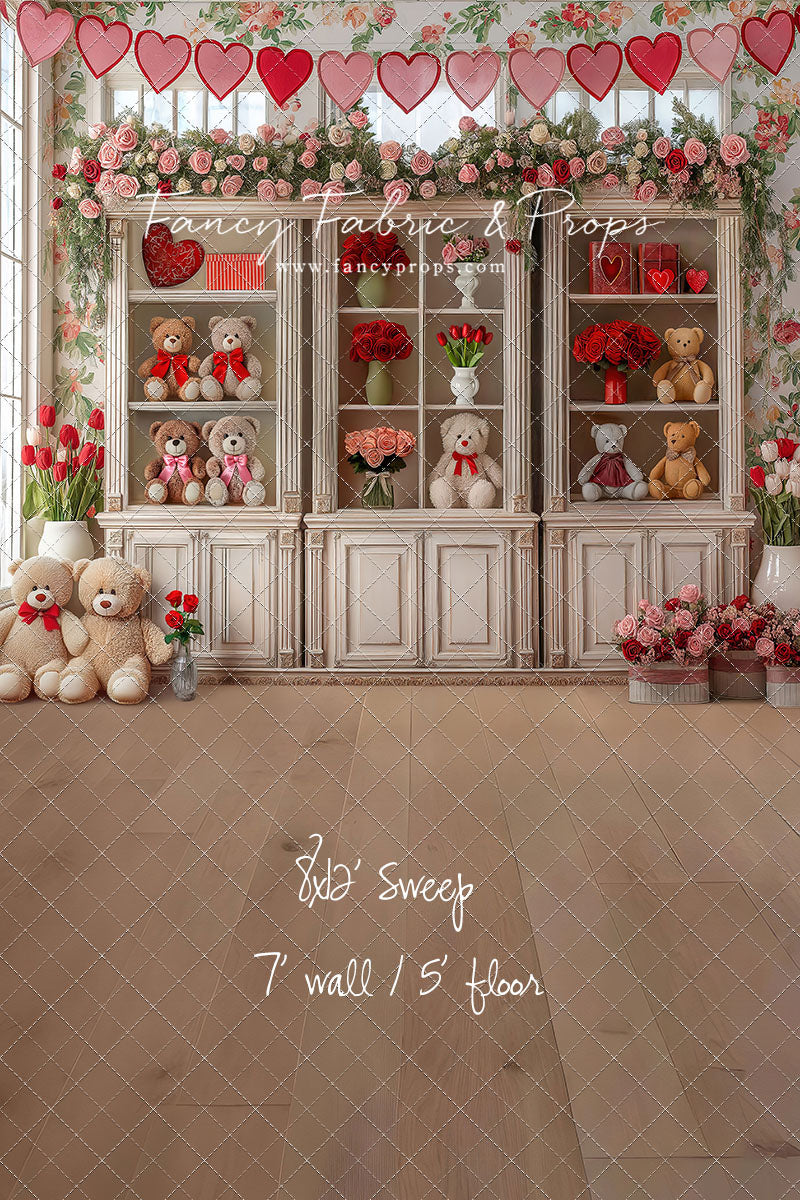 Teddy's Sweetheart Corner - With Sweep Option