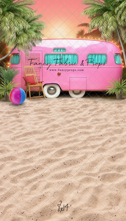 Barbie's Glamper Getaway - Sand Floor - With Sweep Option