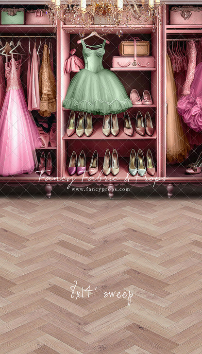 Barbie's Fabulous Wardrobe - Green Dress Option - With Sweep Option