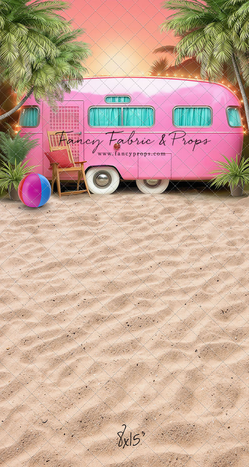 Barbie's Glamper Getaway - Sand Floor - With Sweep Option