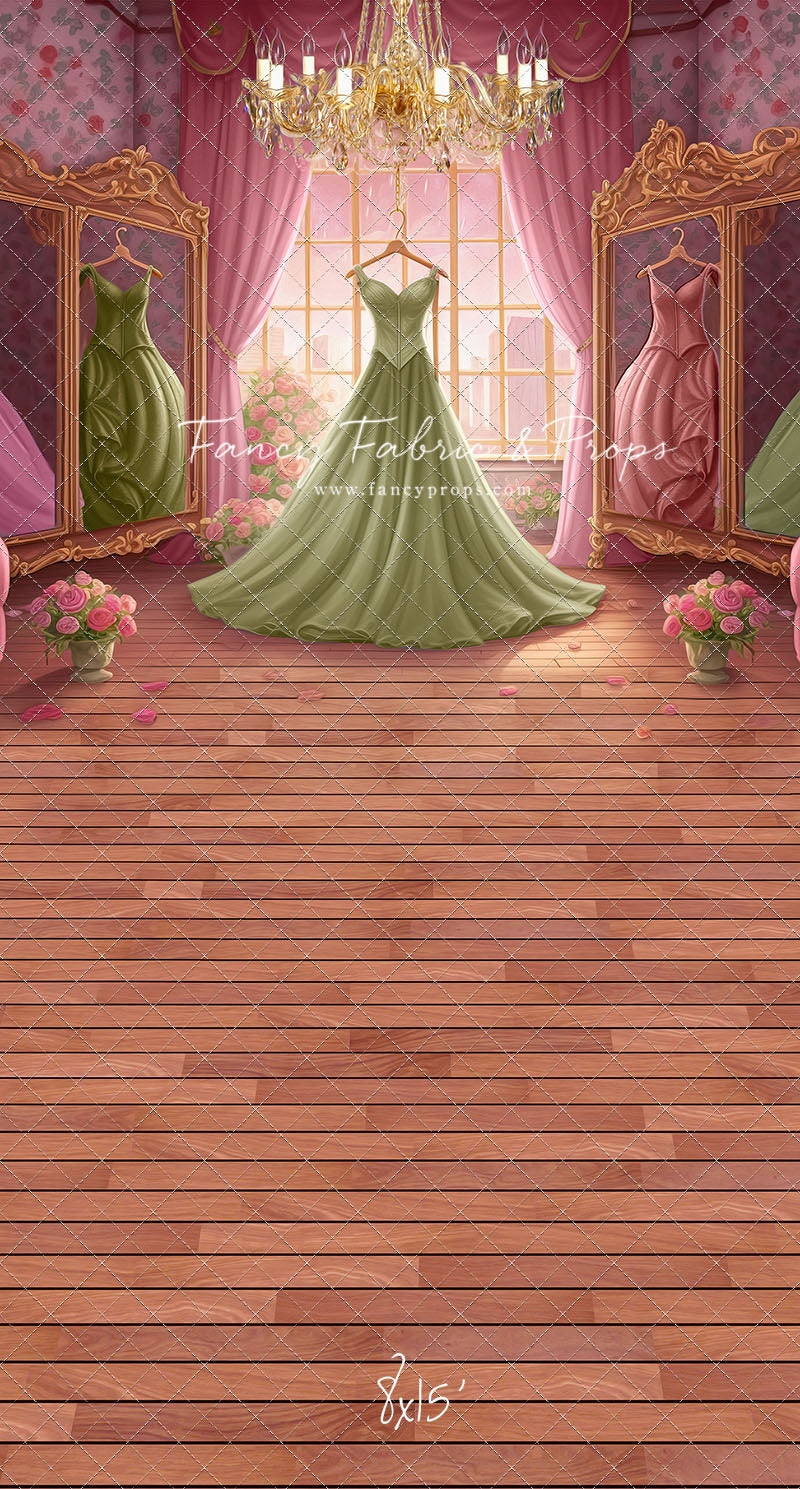 Dress Like A Princess - Green Dress - With Sweep Option