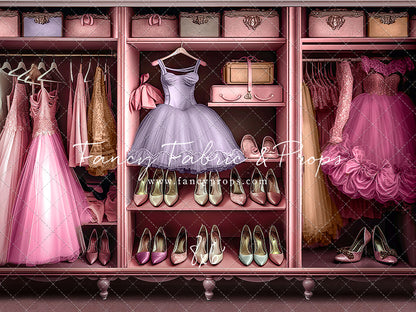 Barbie's Fabulous Wardrobe - Purple Dress Option - With Sweep Option