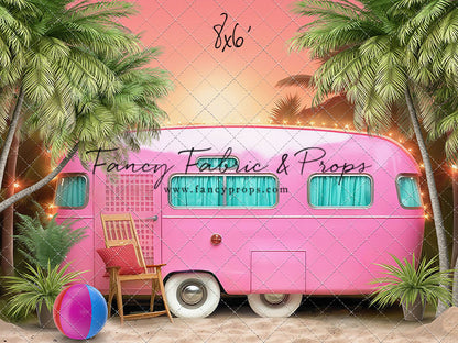 Barbie's Glamper Getaway - Sand Floor - With Sweep Option