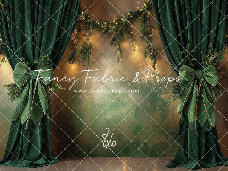 Holiday Curtain Call - With Sweep Option