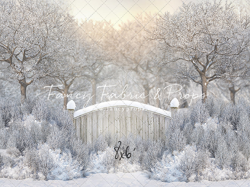 Winter Forest Gate 2pc Mini Room