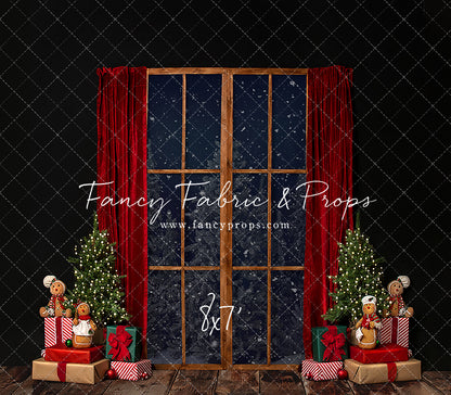 Gingerbread Mantle - Room