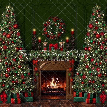 Red & Green Christmas Mantle