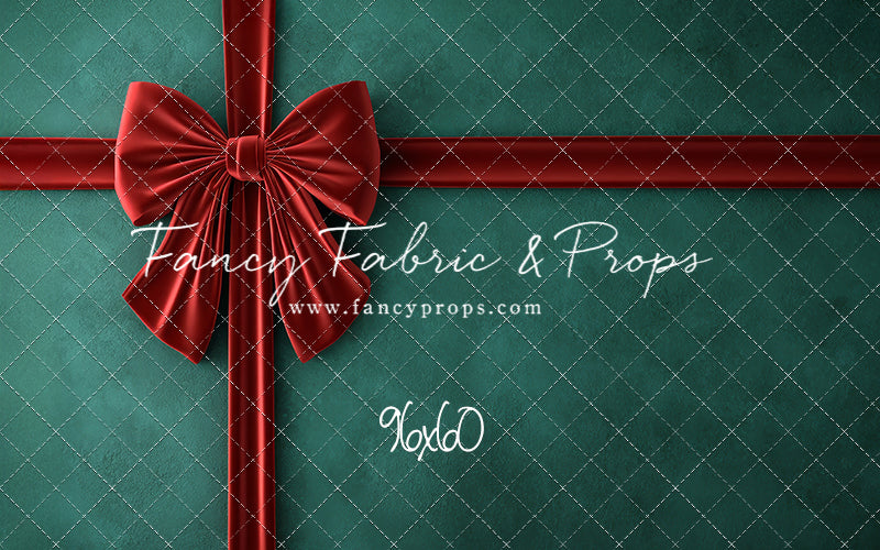 Holly & Velvet - With Sweep Option