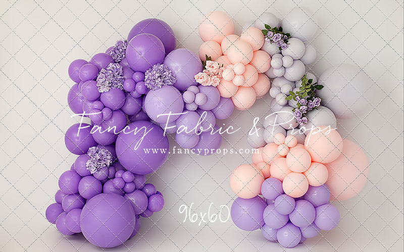 Jazzy Lilac Balloon Arch