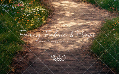 Summer Valley Hiking Trail Floor