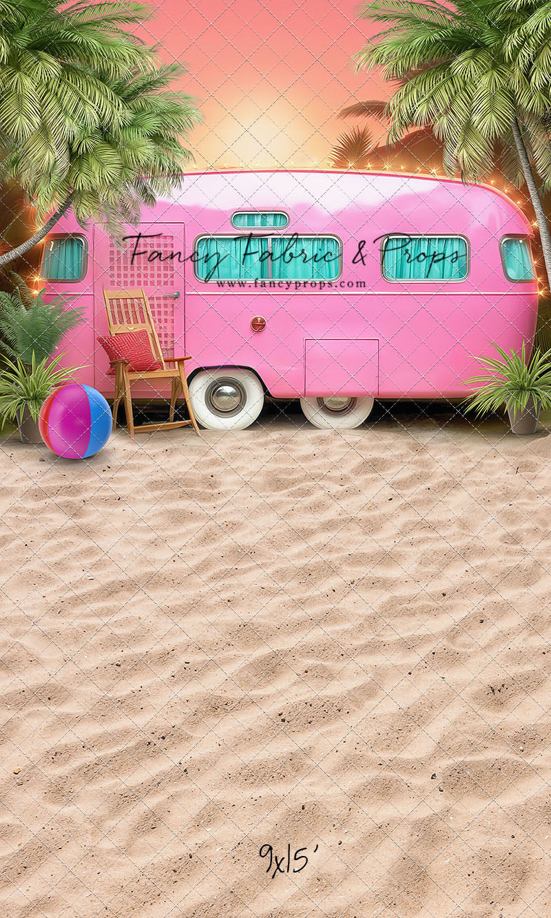 Barbie's Glamper Getaway - Sand Floor - With Sweep Option