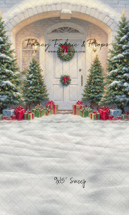 Snowy Doorstep Delight - With Sweep Option
