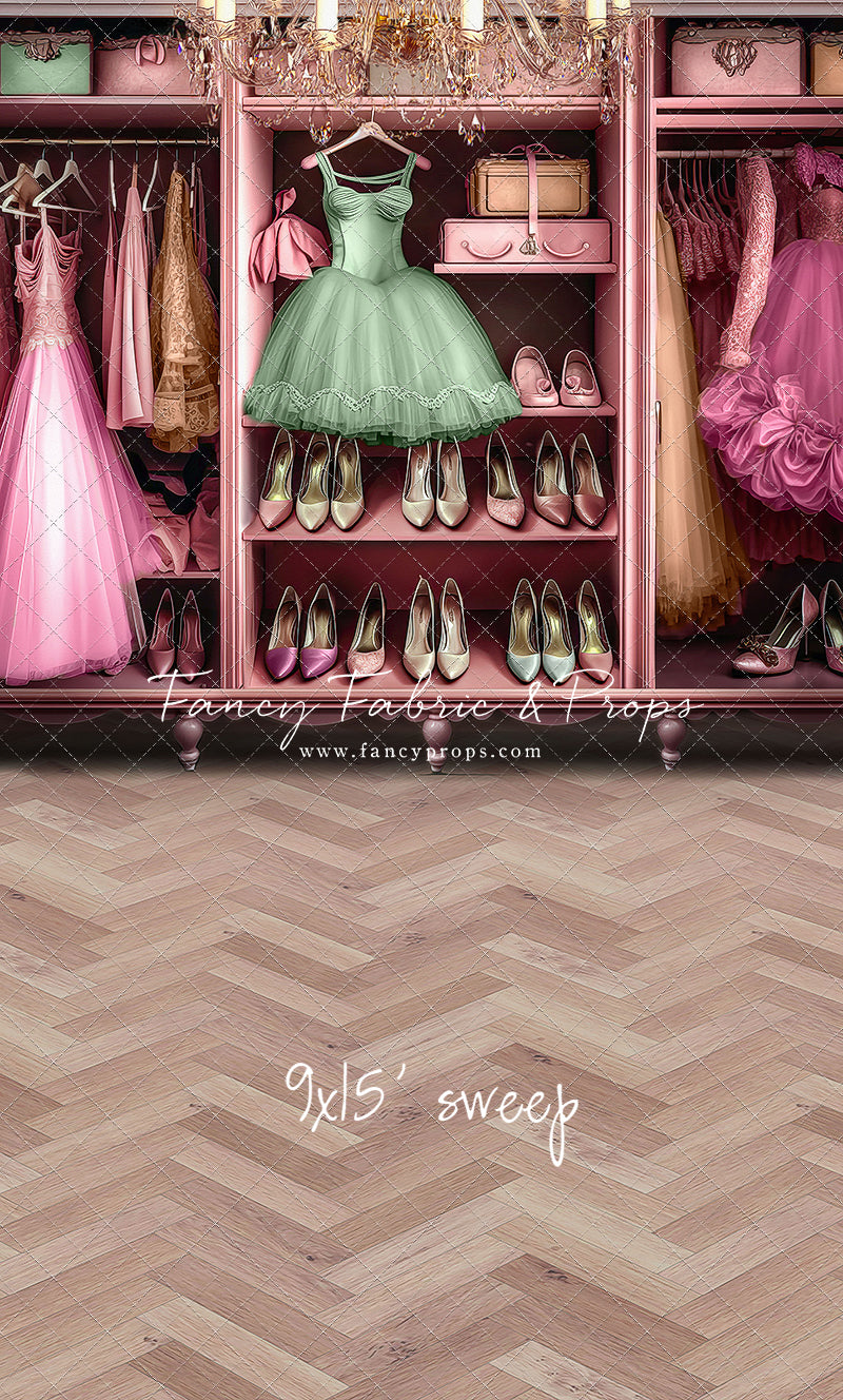 Barbie's Fabulous Wardrobe - Green Dress Option - With Sweep Option