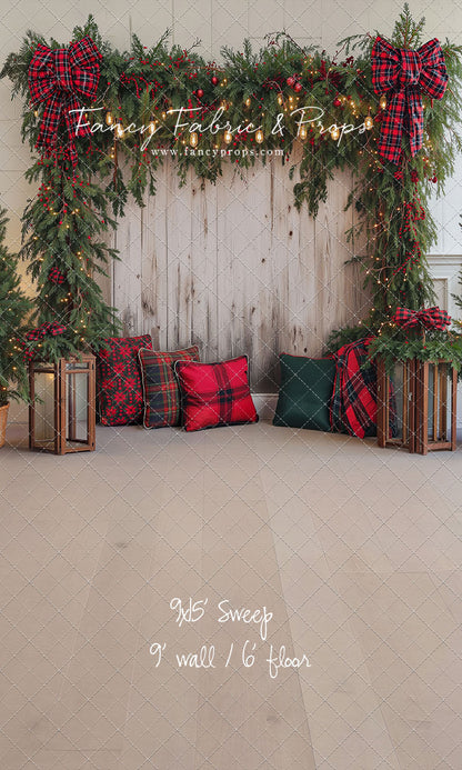 Classic Christmas Garland Wall - With Sweep Option