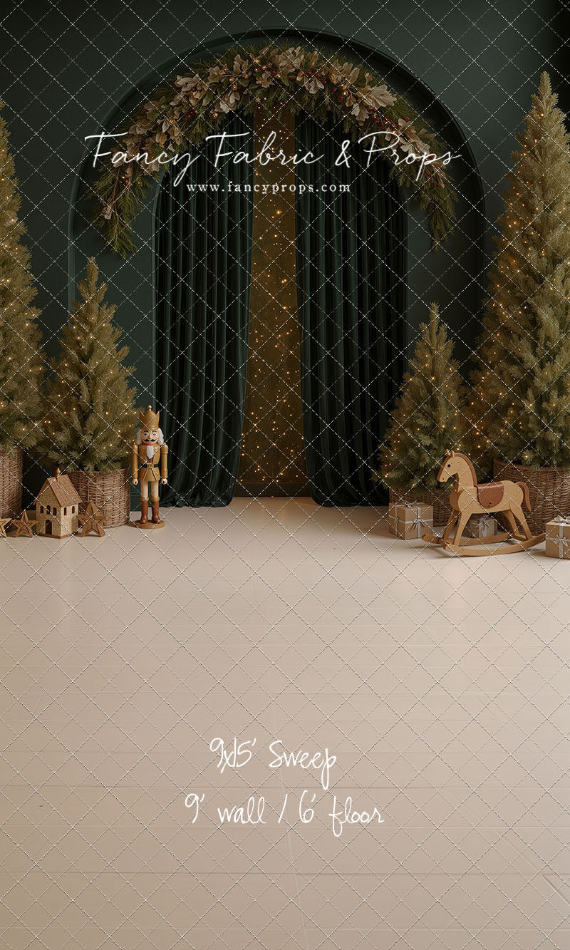 Emerald Christmas Arch - With Sweep Option