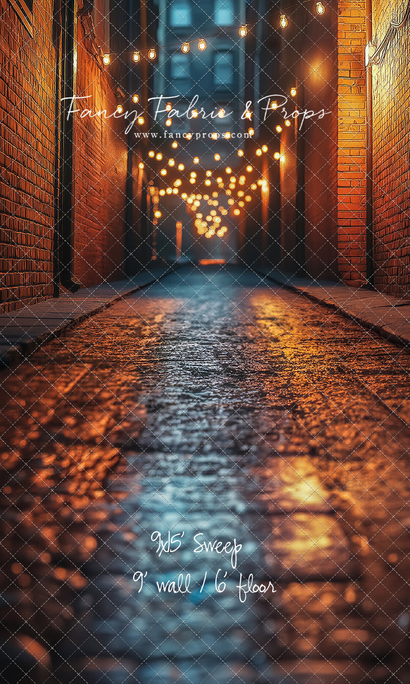 Gilded Alleyway - Sweep Sizes Only