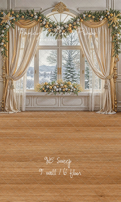 The Golden Garland Room - with Sweep Option