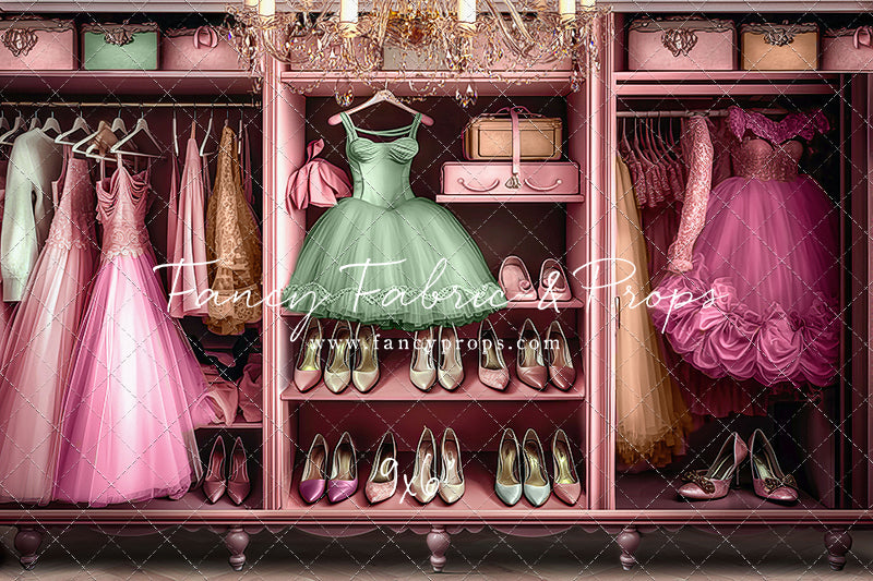 Barbie's Fabulous Wardrobe - Green Dress Option - With Sweep Option