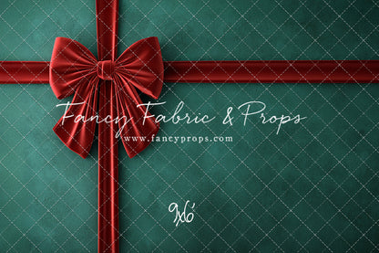 Holly & Velvet - With Sweep Option