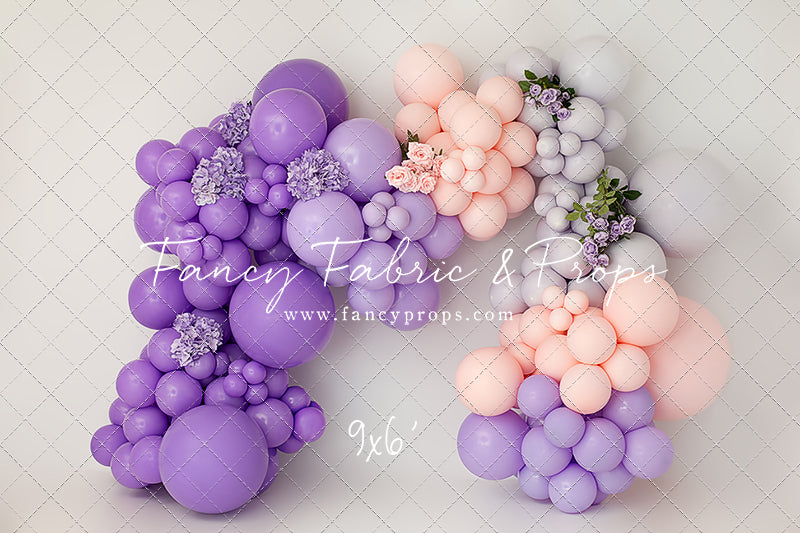 Jazzy Lilac Balloon Arch