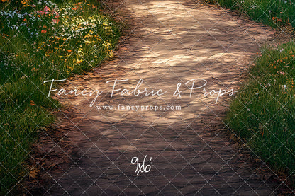 Summer Valley Hiking Trail Floor