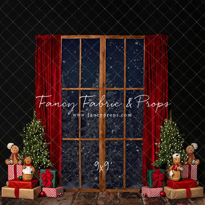 Gingerbread Mantle Window