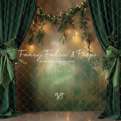 Holiday Curtain Call - With Sweep Option