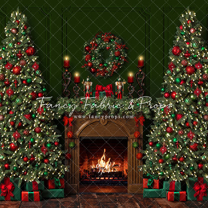 Red & Green Christmas Mantle