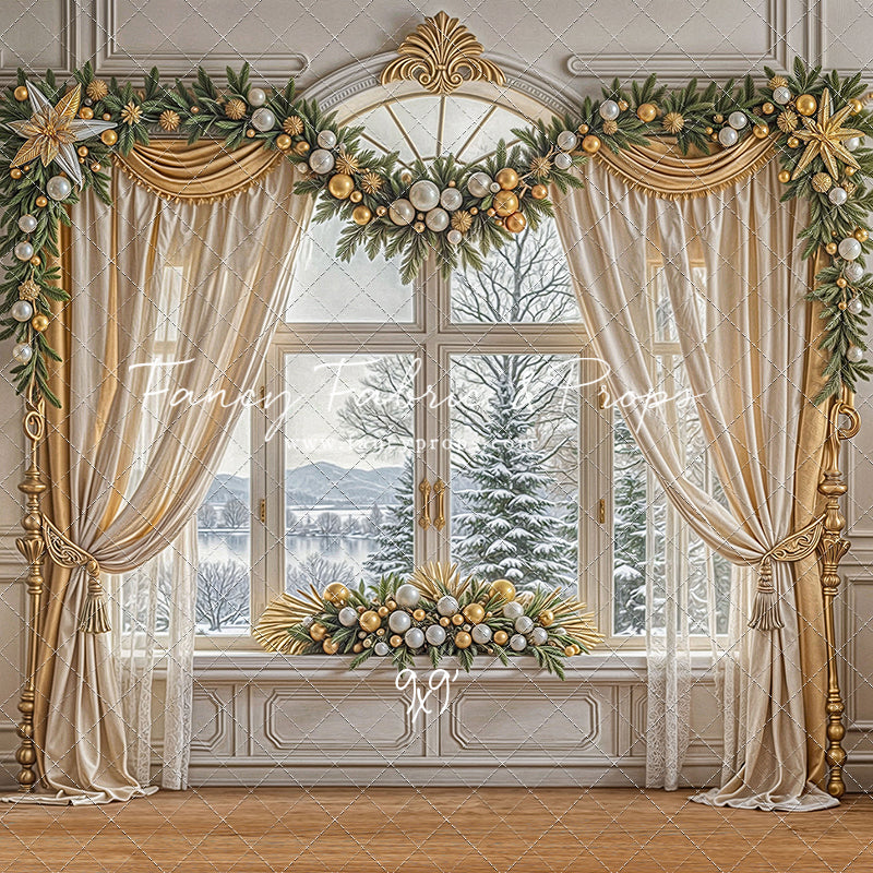 The Golden Garland Room - with Sweep Option
