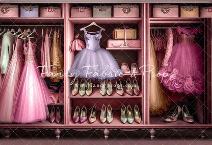 Barbie's Fabulous Wardrobe - Purple Dress Option - With Sweep Option