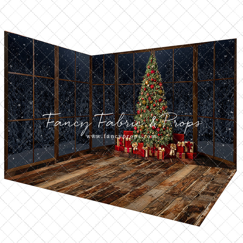 Red & Gold Bay Window - Room