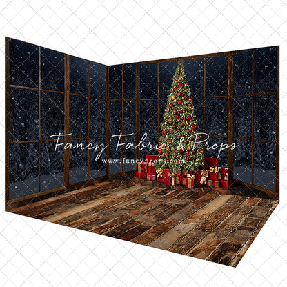 Red & Gold Bay Window - Room