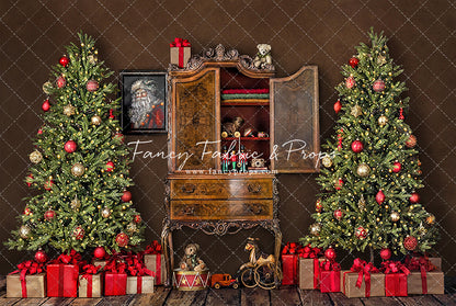 Cabinet of Yuletide Wonder - Room