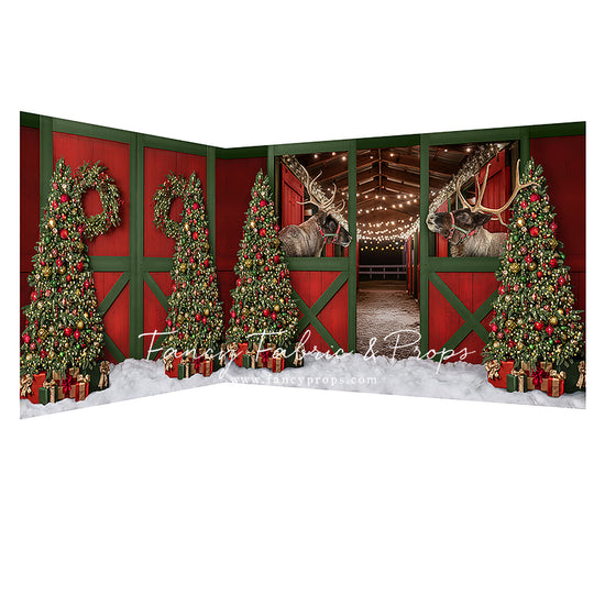 Jolly Reindeer Barn - With Reindeer - 2pc Room