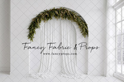 Snowberry Arch - With Sweep Option