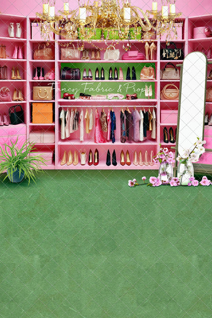 Nikki's Closet - Green Carpet - With Sweep Option