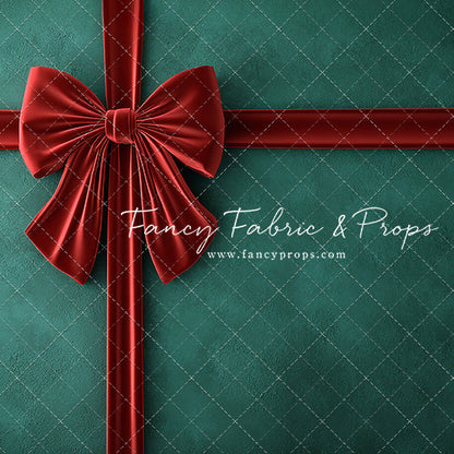 Holly & Velvet - With Sweep Option